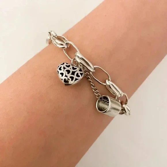 925 Sterling Silver Heart Link Bracelet Chunky Statement Bracelet Heart Charm - Picture 10 of 10